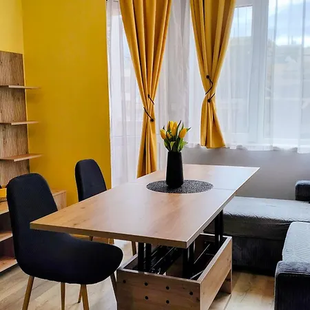 Golden Urban, до центъра и университета, бърз Wifi Apartament Burgas