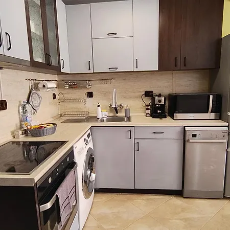 Golden Urban, до центъра и университета, бърз Wifi Apartament Burgas