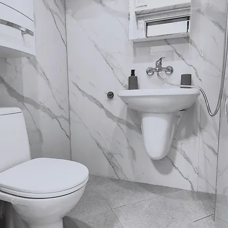 Golden Urban, до центъра и университета, бърз Wifi Apartament *