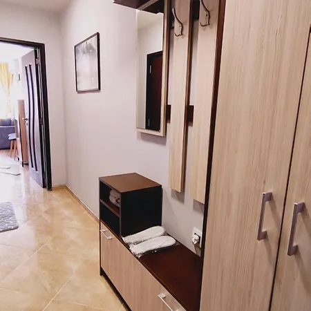 Apartament Golden Urban, до центъра и университета, бърз Wifi